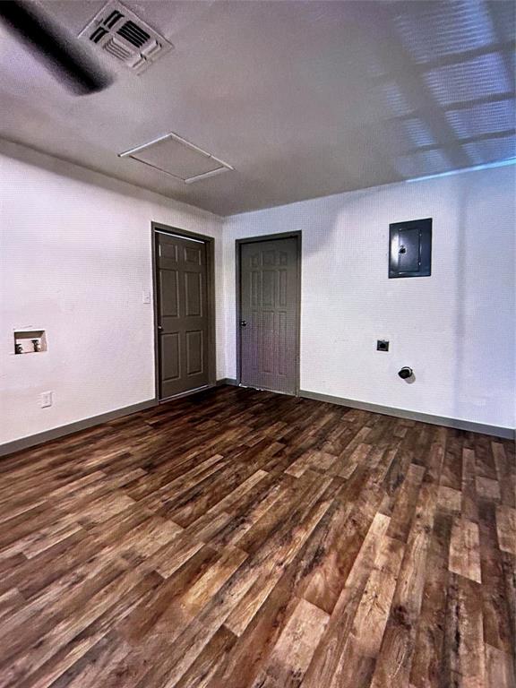 Lynwood - Residential