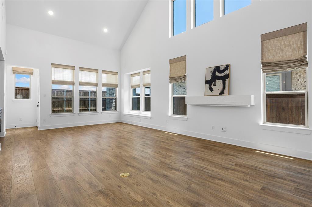 1605 Sandhill Lane