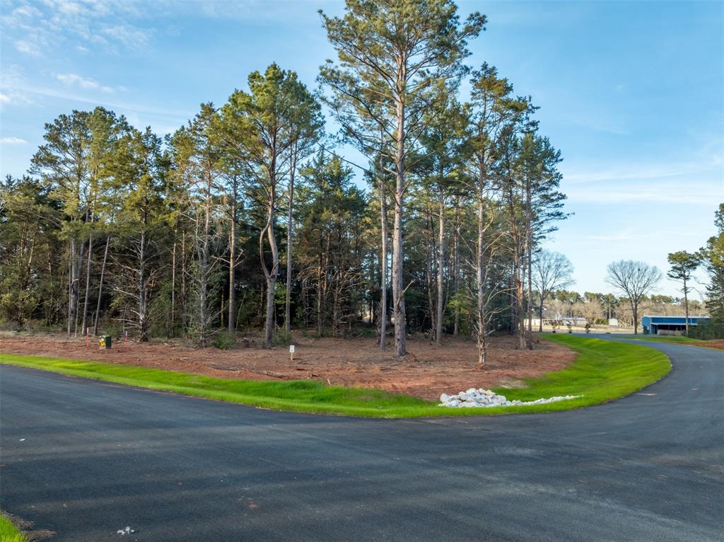 Oak River Estates - Land