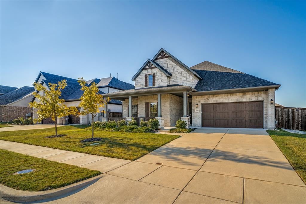 1907 Sicilia Lane