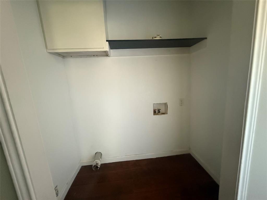 W C Davis Sr - Residential