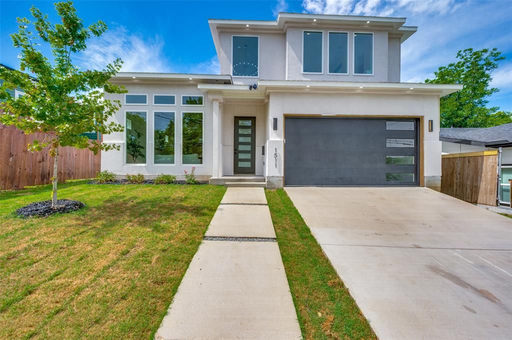 Photo of 1511 Morrell Avenue, Dallas, TX 75203 (MLS # 21306741)