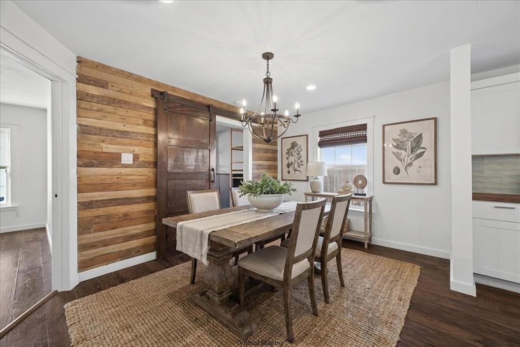 1219 S Waverly Drive