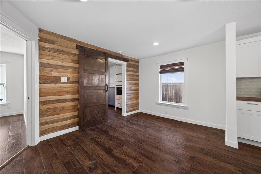 Sunset Annex - Residential