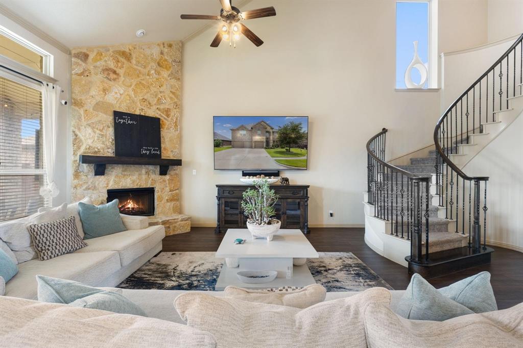 2971 Loch Circle