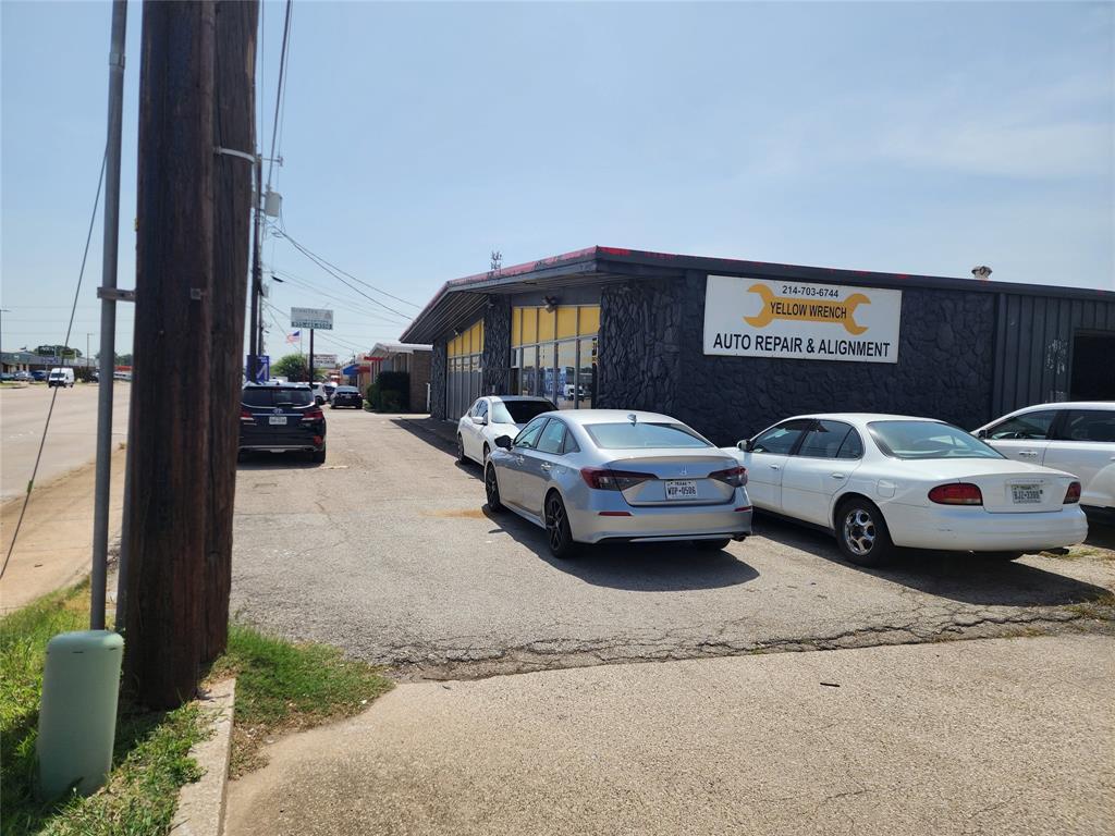 112 E Buckingham Road