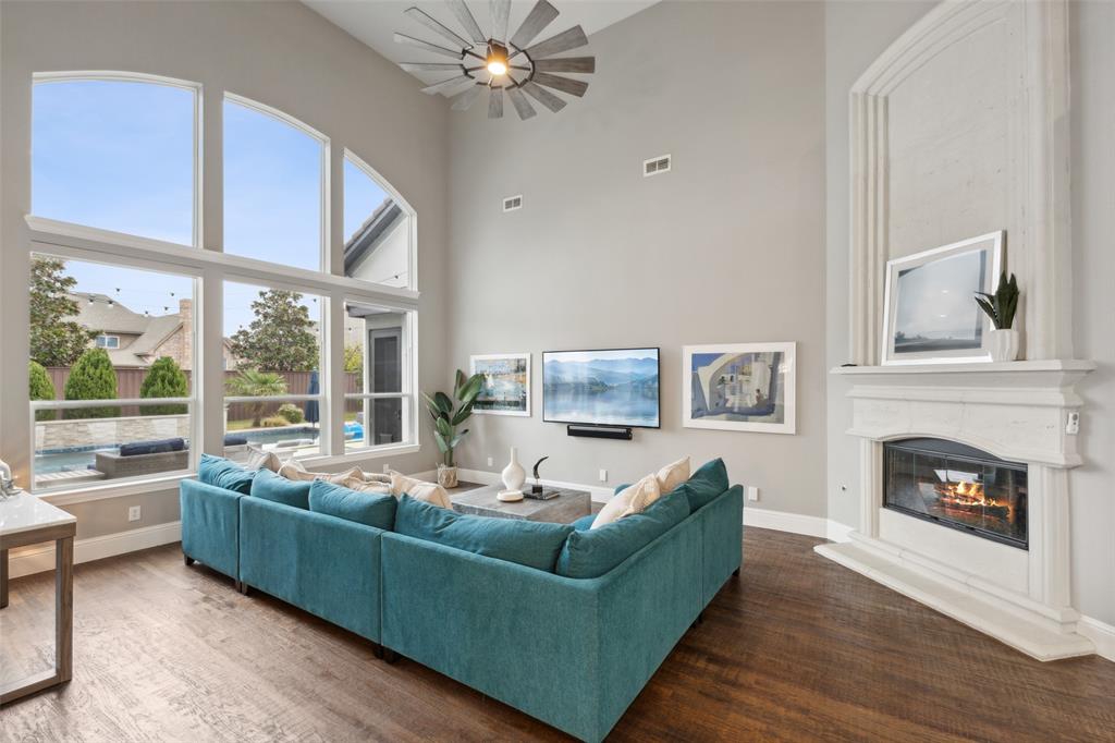 Richwoods Ph Eight - Residential