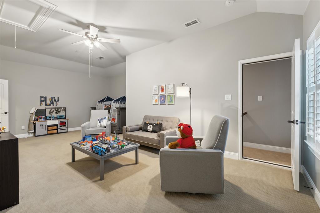 Richwoods Ph Eight - Residential