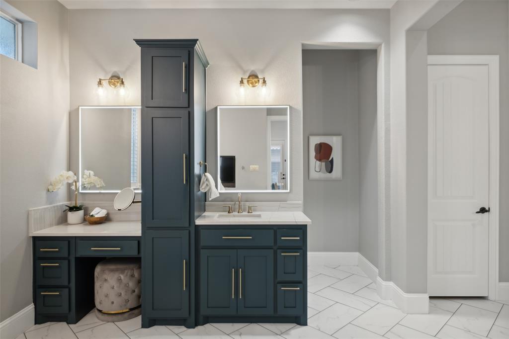 Richwoods Ph Eight - Residential