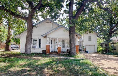 3151 Mims Street Fort Worth TX 76112