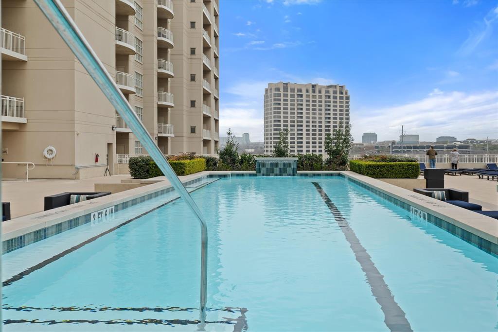 Trutle Crk Condo - Residential
