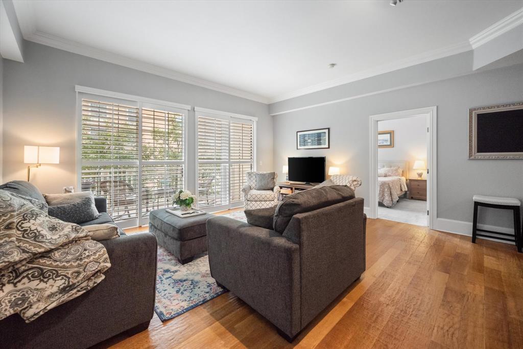 Trutle Crk Condo - Residential