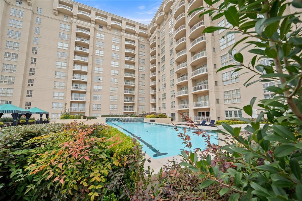 Trutle Crk Condo - Residential