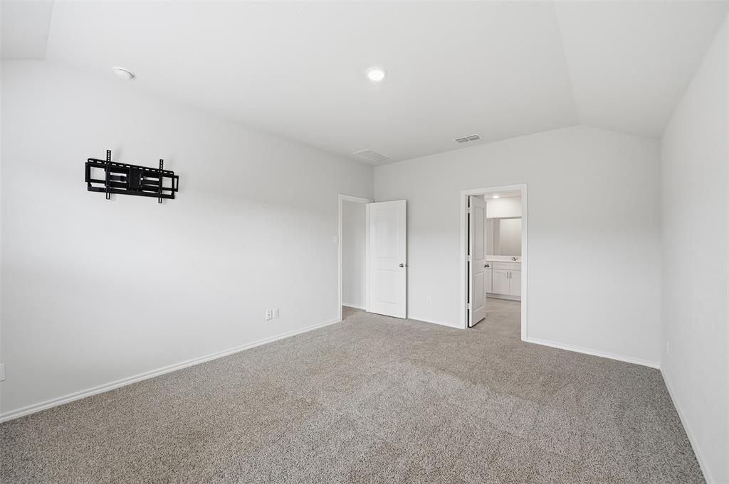 Sculptor's Park - Residential Lease