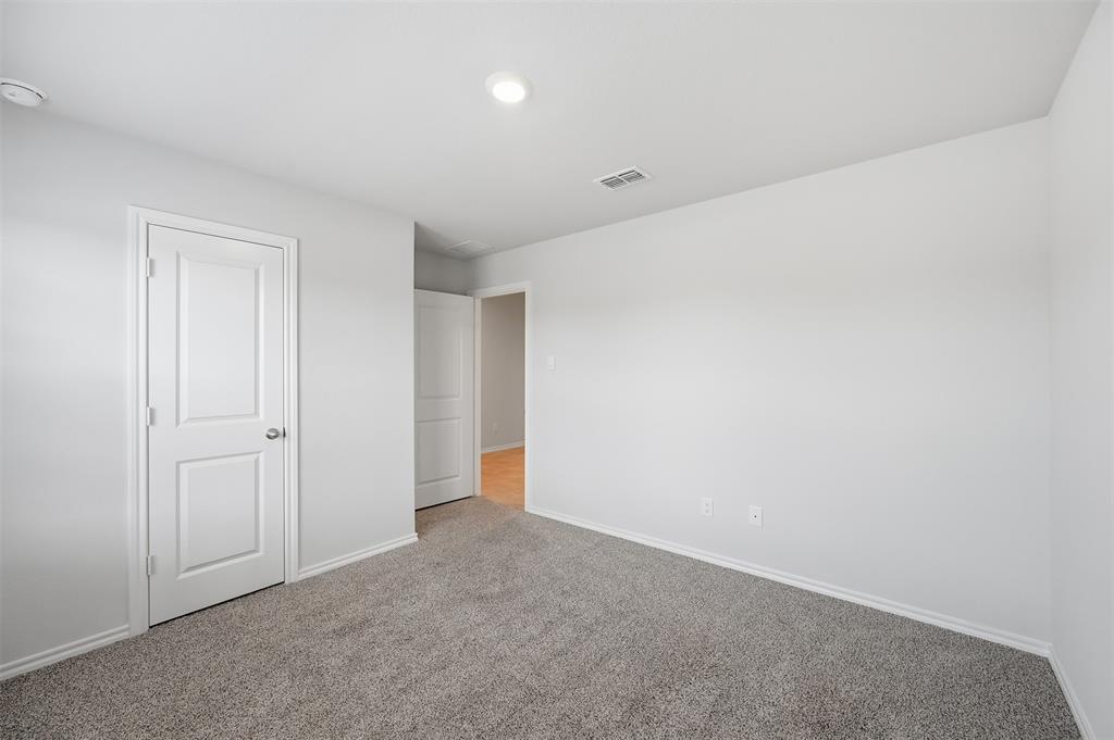 Sculptor's Park - Residential Lease