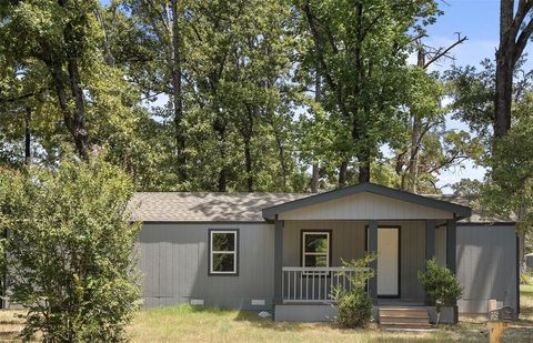 1245 Timberlake Road Chandler TX 75758