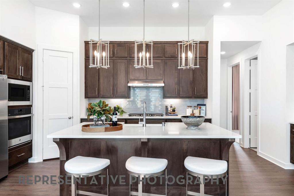 3768 Bermuda Grass Way