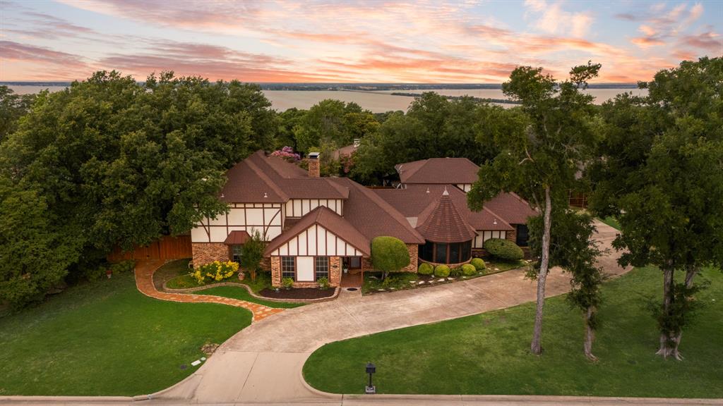 706 S Alamo Road