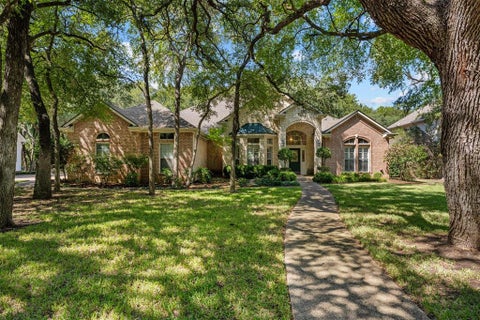 Photo of 235 Settlers Creek Trail, Woodway, TX 76712 (MLS # 21394251)
