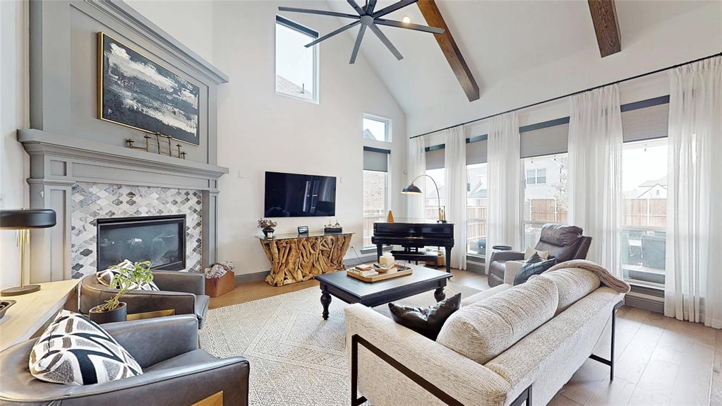 Star Trail Ph Four - Residential