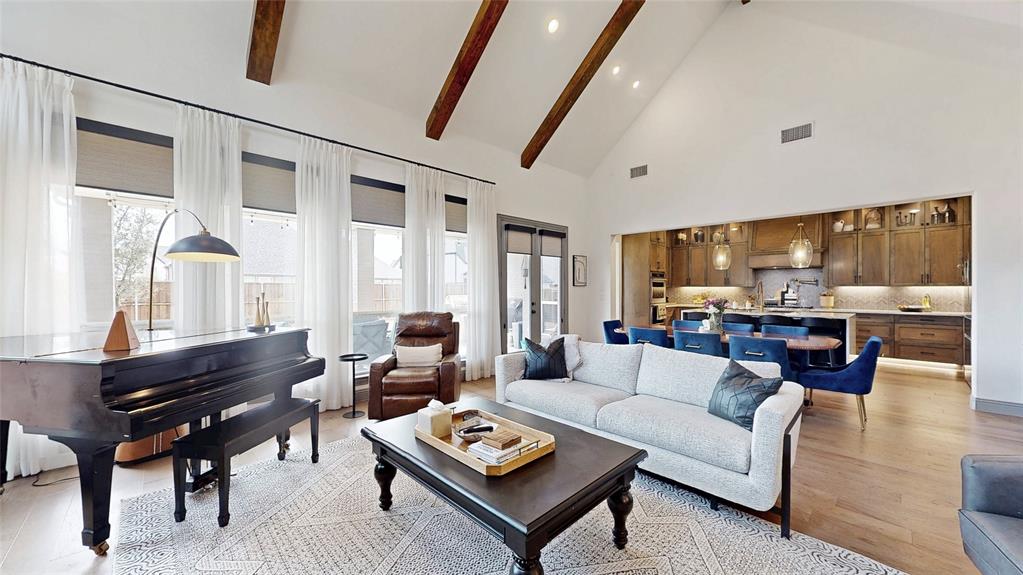 Star Trail Ph Four - Residential