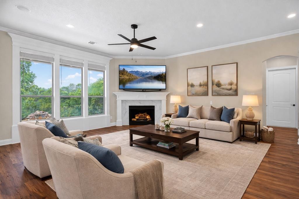 153 Crest Canyon Drive