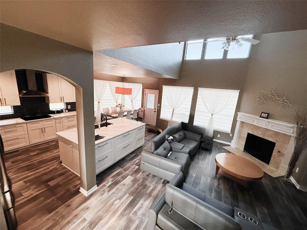 Highland Lakes Ph II - Residential Lease