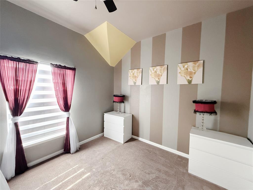 Highland Lakes Ph II - Residential Lease