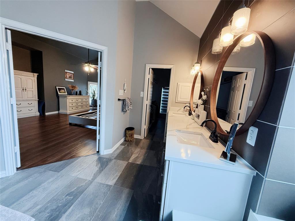 Highland Lakes Ph II - Residential Lease