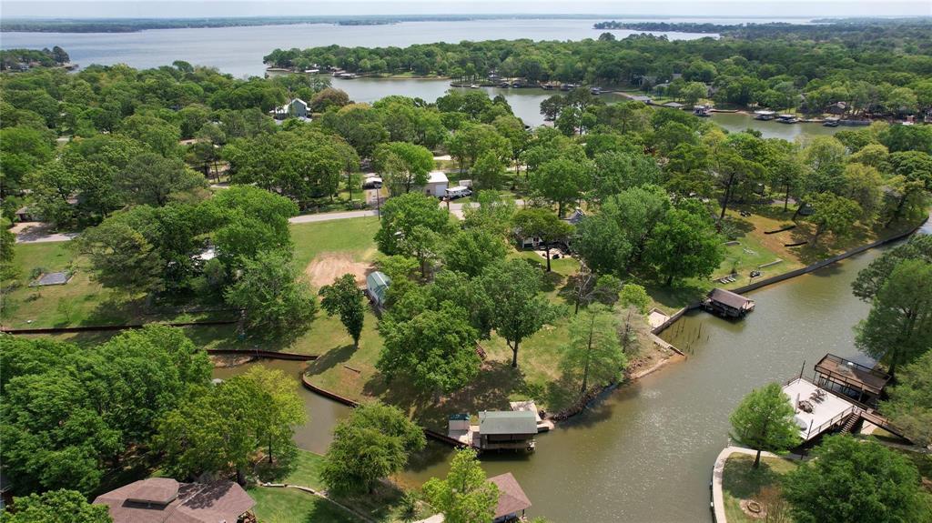 114 Wood Crest Drive