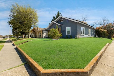 Tiny photo for 2452 W Brooklyn Avenue, Dallas, TX 75211 (MLS # 21210336)