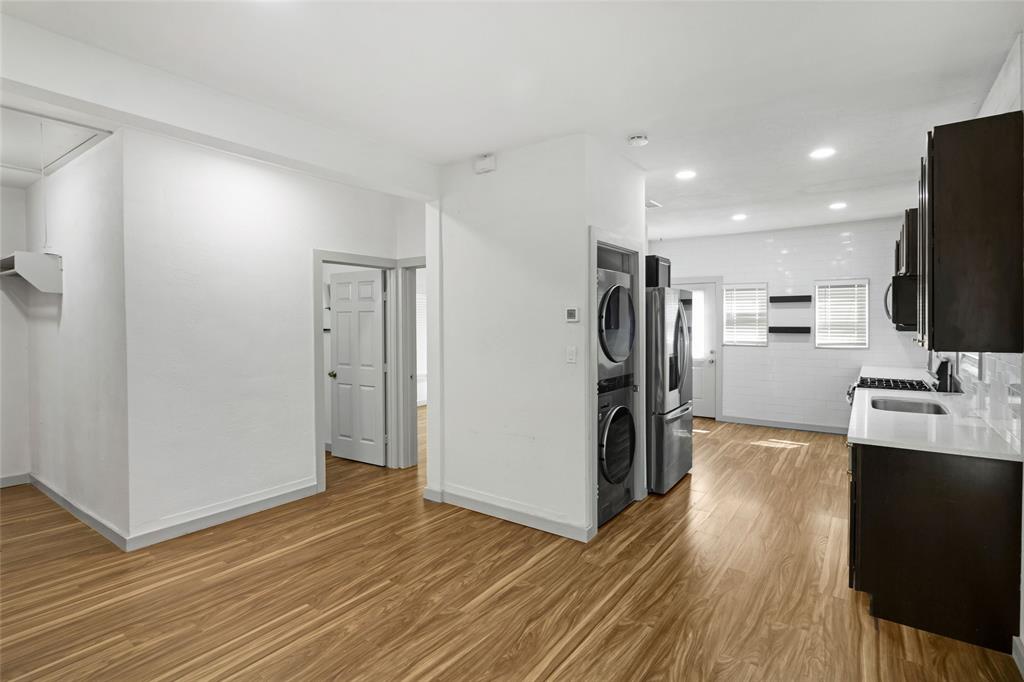 Winnetka Summit - Residential