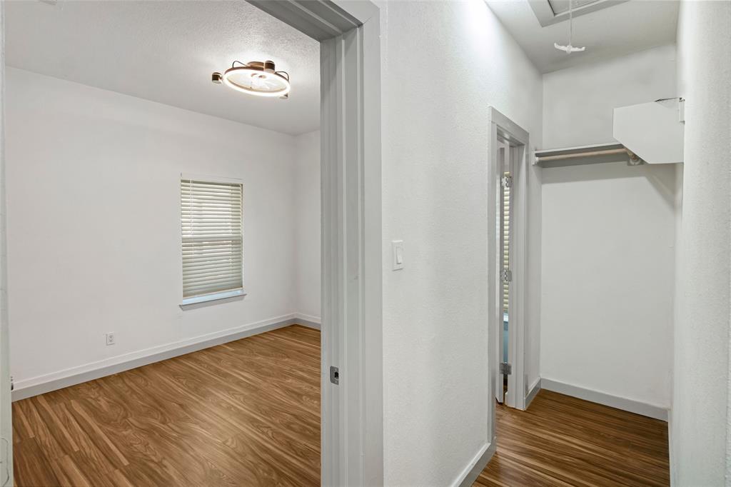 Winnetka Summit - Residential