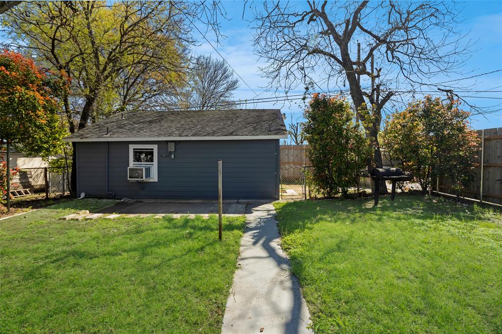 Winnetka Summit - Residential