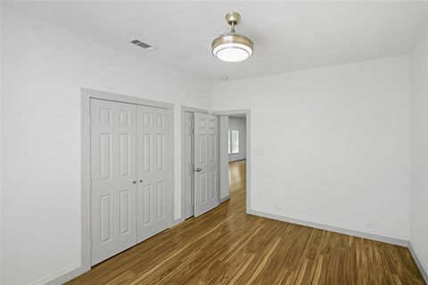 Tiny photo for 2452 W Brooklyn Avenue, Dallas, TX 75211 (MLS # 21210336)