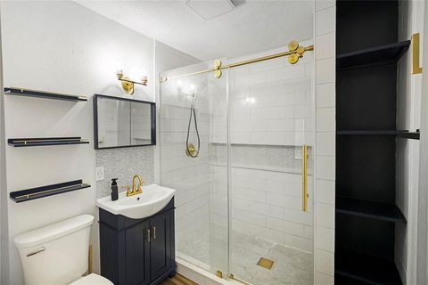 Tiny photo for 2452 W Brooklyn Avenue, Dallas, TX 75211 (MLS # 21210336)