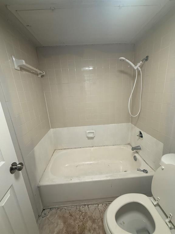 Tealwood On The Creek Condos - Residential