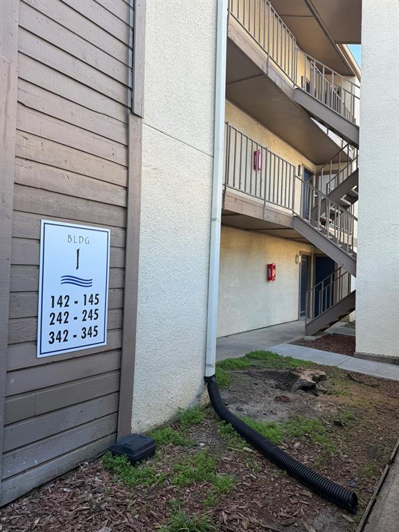 6050 Melody Lane 242