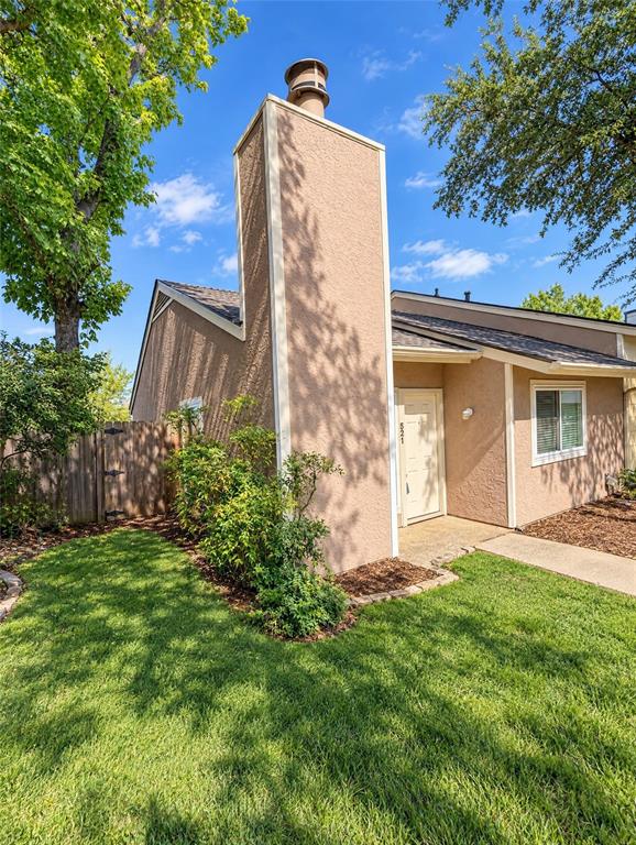 521 Pine Trail Drive