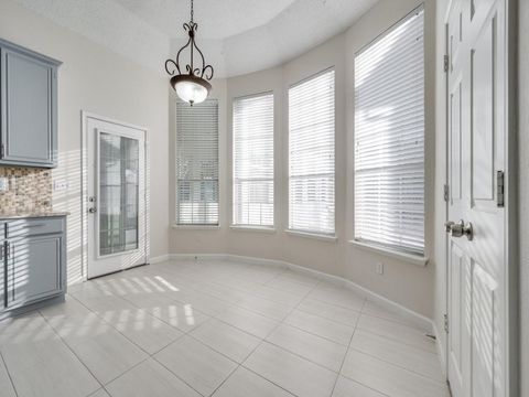 Tiny photo for 214 Jennifer Lane, Arlington, TX 76002 (MLS # 21138487)