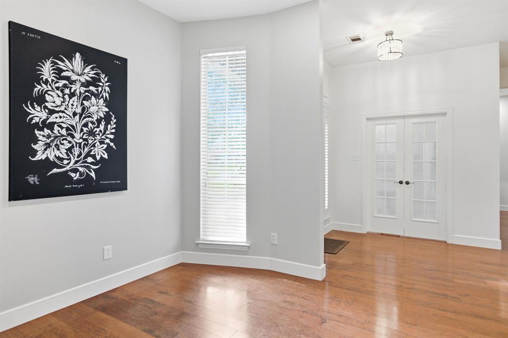 8304 Red Rose Trail