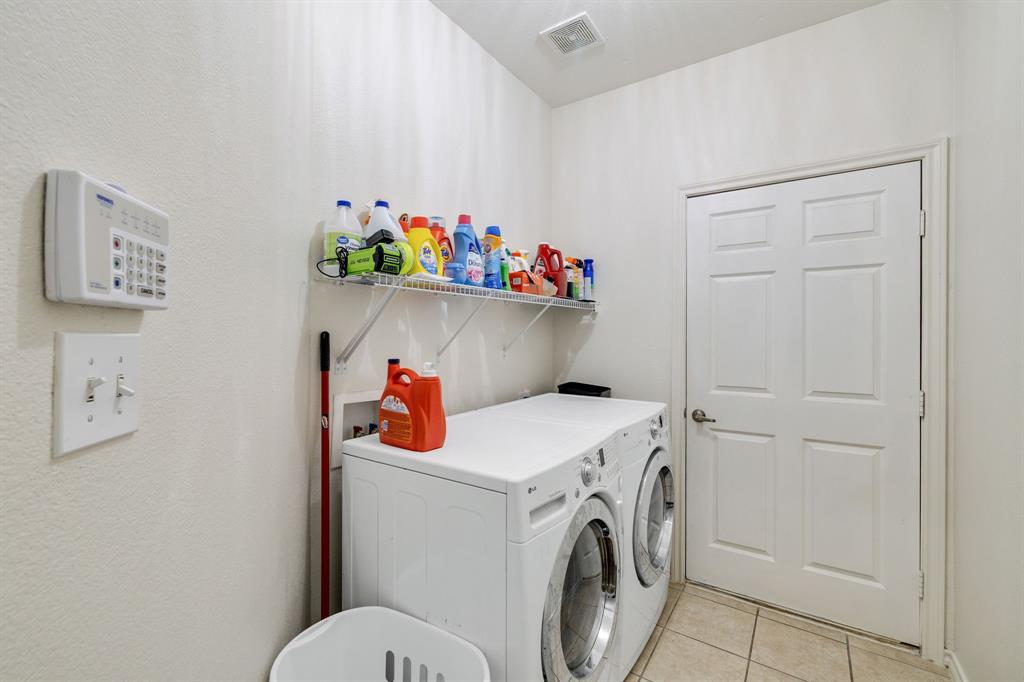 Sendera Ranch - Residential