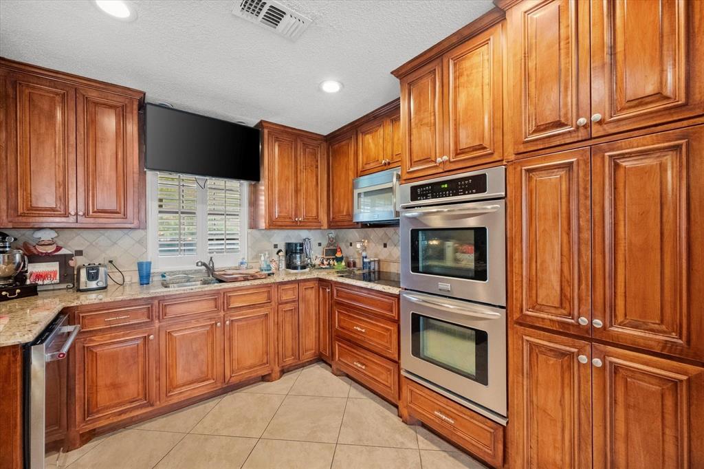 Oaks The Arlington - Residential