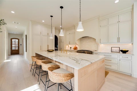 Photo of 6402 Westlake Avenue, Dallas, TX 75214 (MLS # 21402738)