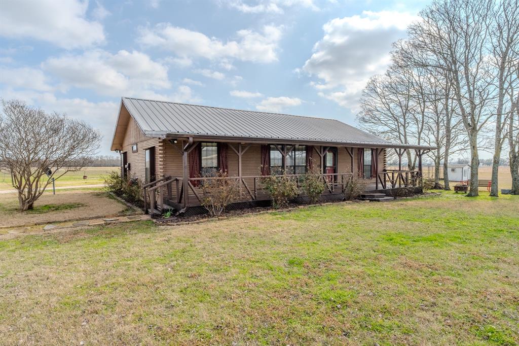 38 County Road 2175