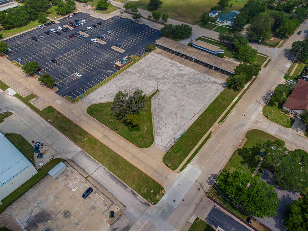 Knapp & Delk Add - Commercial Sale