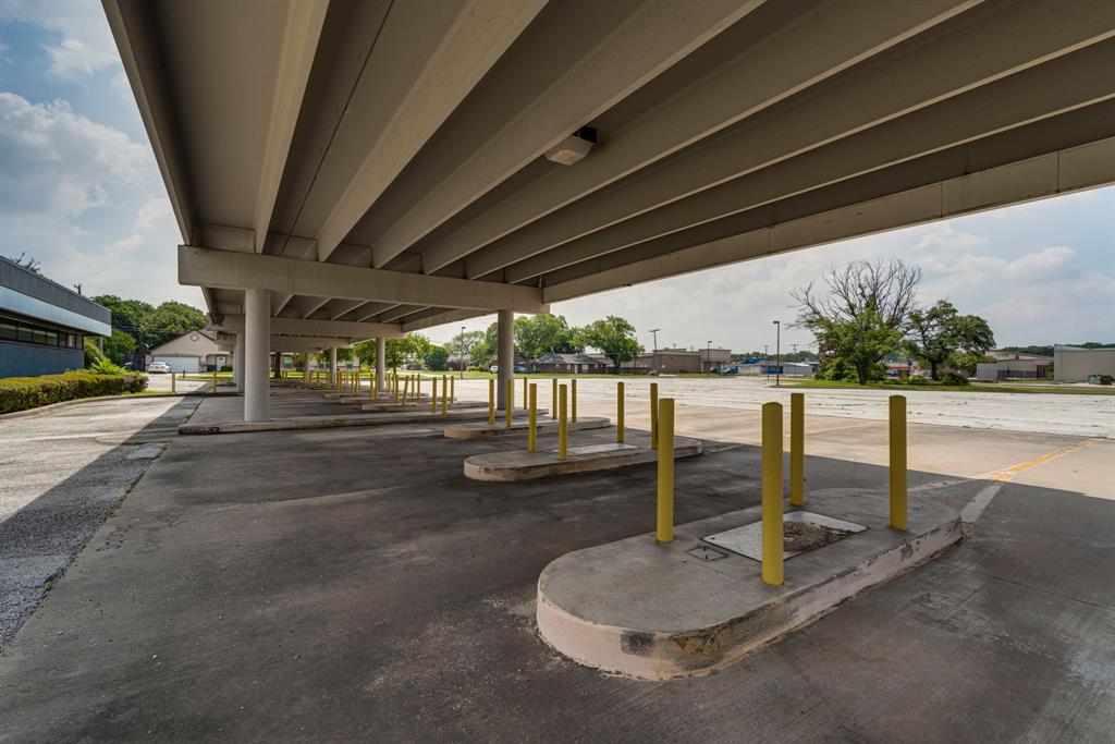 Knapp & Delk Add - Commercial Sale