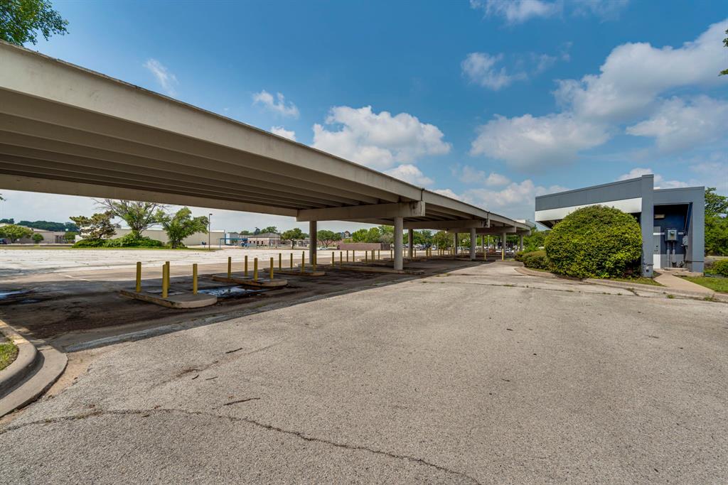 Knapp & Delk Add - Commercial Sale