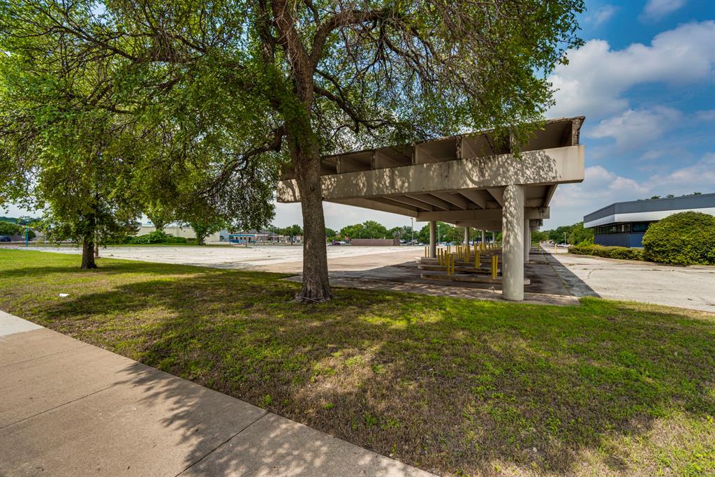 Knapp & Delk Add - Commercial Sale