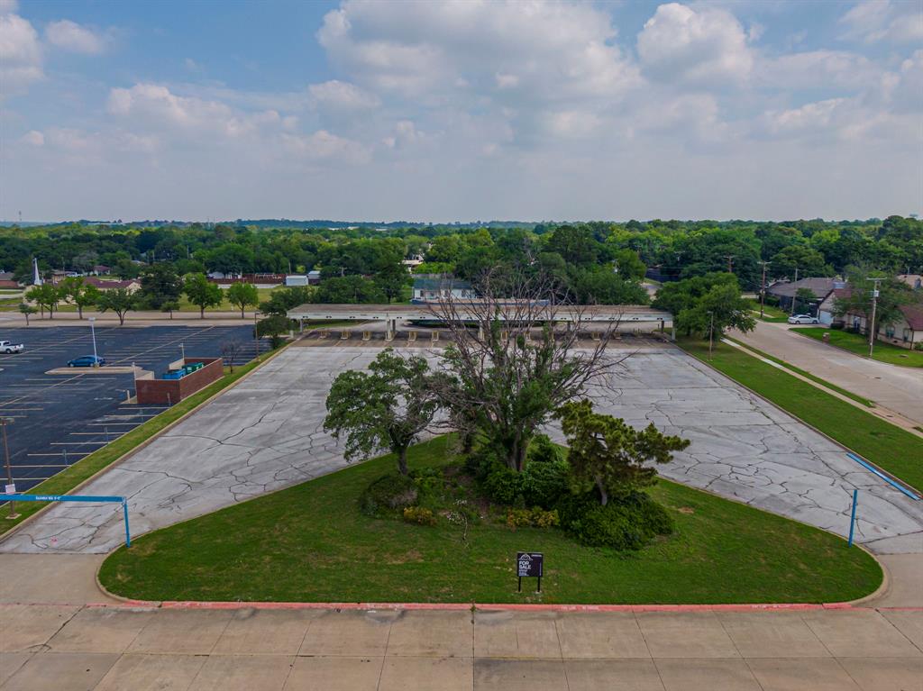 Knapp & Delk Add - Commercial Sale